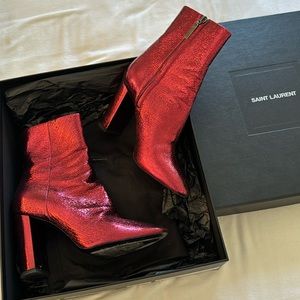 SAINT LAURENT Red Lou 95 Metallic Crinkle Bootie Barolo Metal